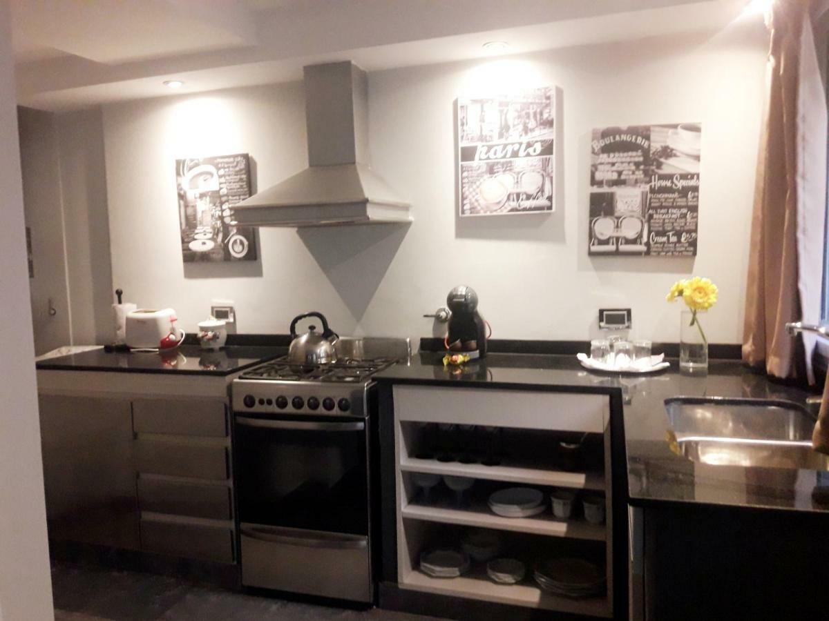 En Recoleta Y Con Jardin Appartement Buenos Aires Buitenkant foto